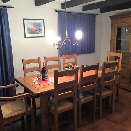 Walfisch Цингст